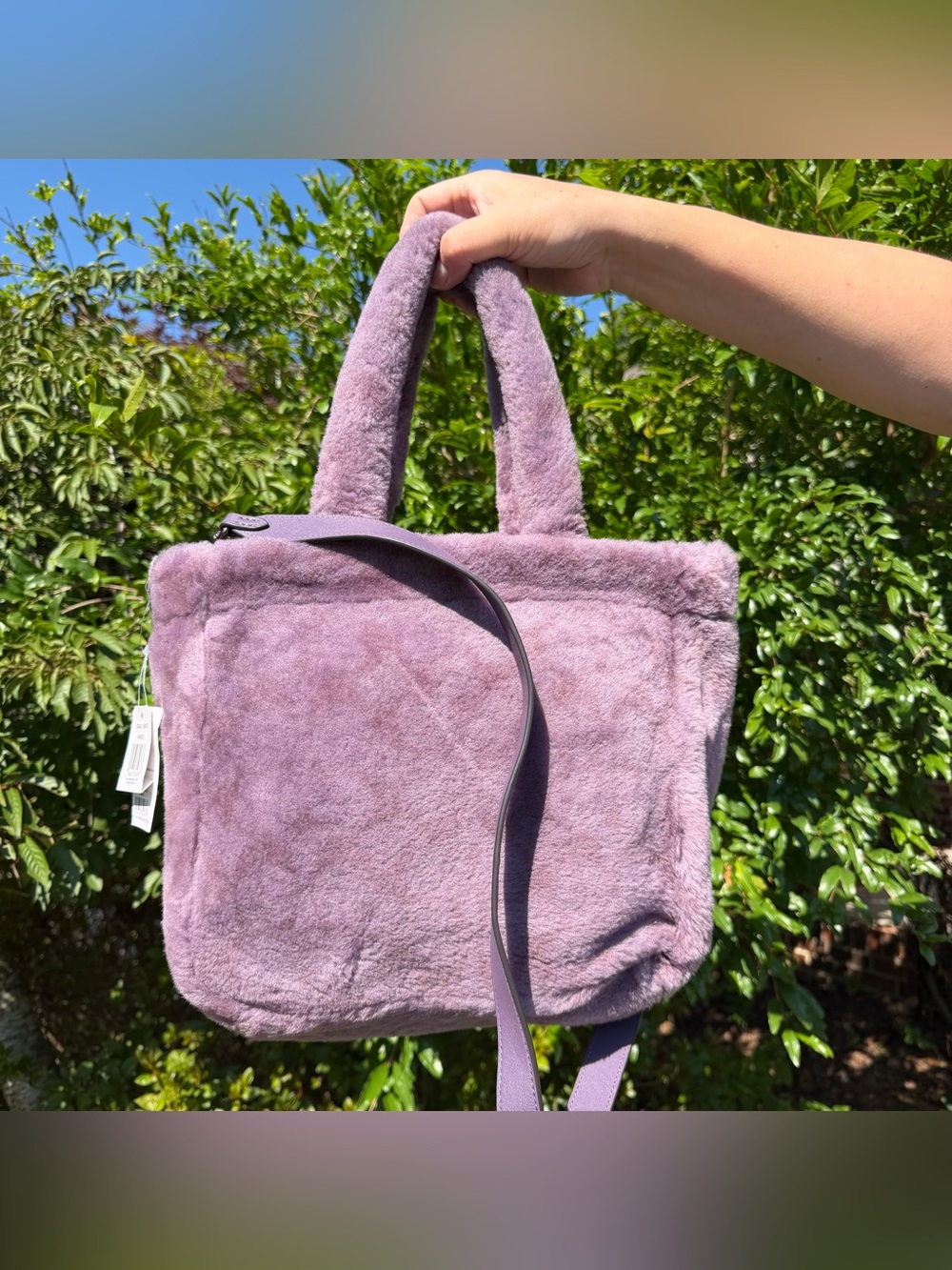 NWT Coach Tote 28 In Signature Shearling CC442 - Picture 3 of 12